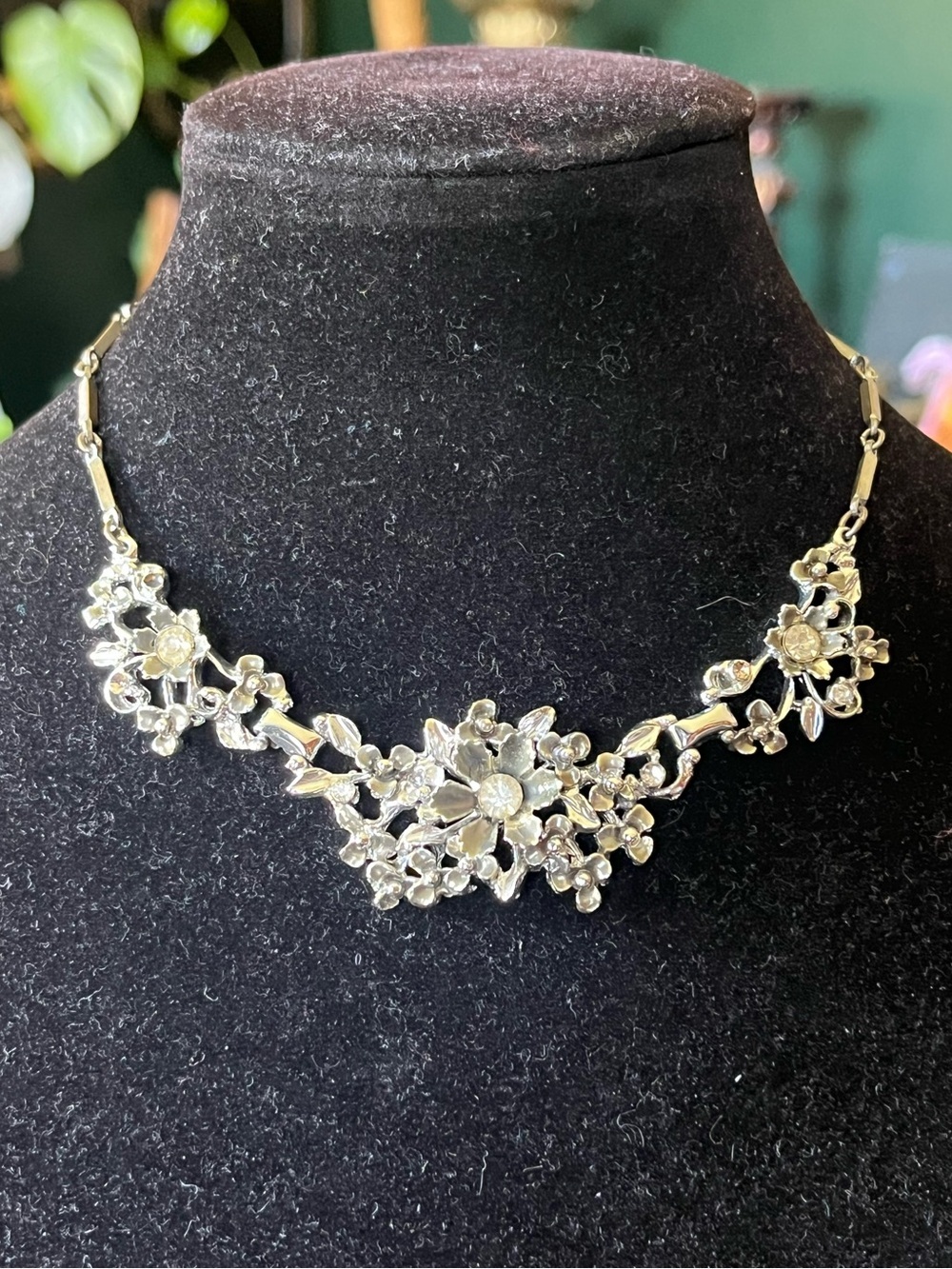 Vintage 1960 60s MCM Floral Rhinestone Necklace Silver Hollywood Regency Fairy